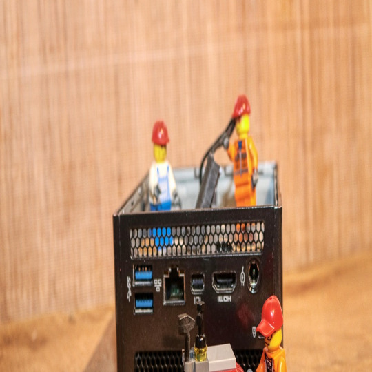 appliance repair technician portrait